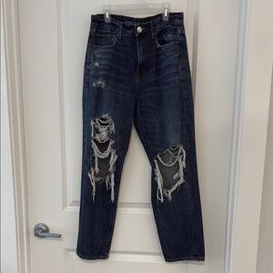 American Eagle 90s Boyfriend Distressed Blue Jeans